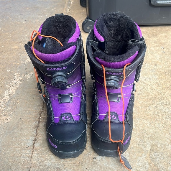 thirtytwo Shoes - Thirtytwo snowboard boots BOA system, barely used